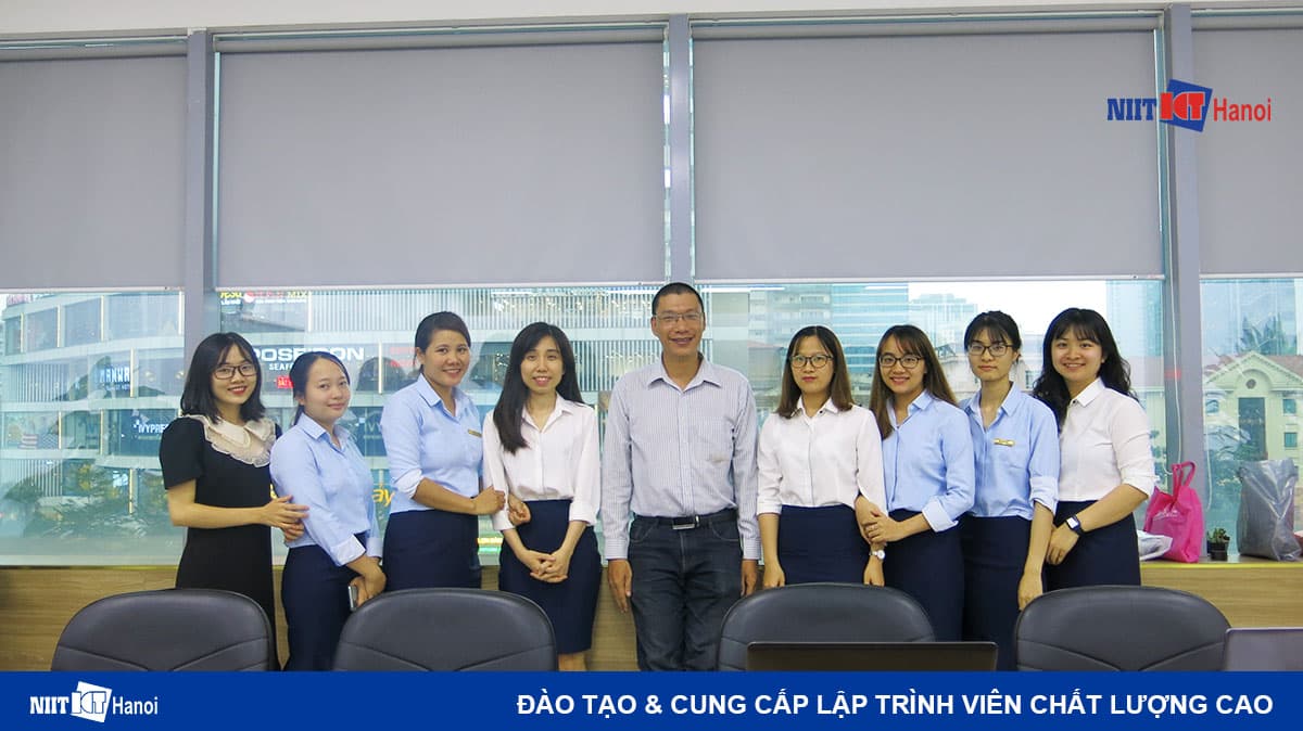 Bế giảng khóa đào tạo VBA- NSJ: Có VBA- làm việc nhàn tênh