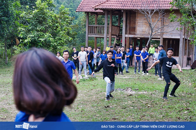 Học Kỹ năng đội nhóm, kỹ năng xã hội thông qua các hoạt động dã ngoại