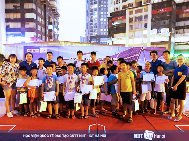 NIIT-ICT Hà Nội phối hợp Maker Hanoi tổ chức cuộc thi Mini First 2018: Cuộc chiến năng lượng-12