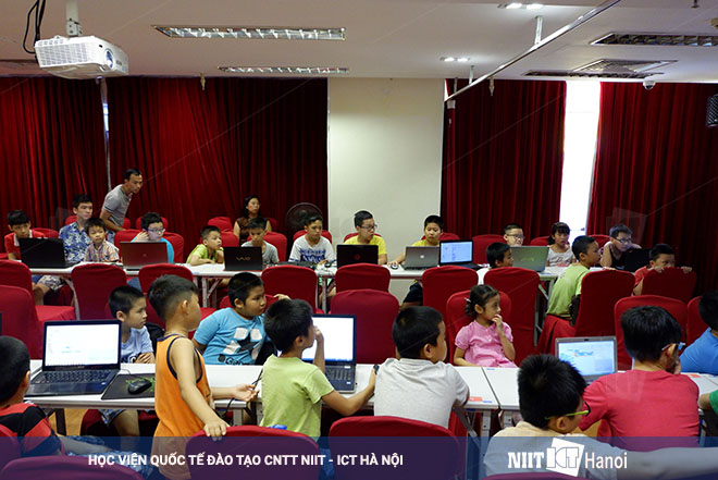 NIIT-ICT Hà Nội phối hợp Maker Hanoi tổ chức cuộc thi Mini First 2018: Cuộc chiến năng lượng-2