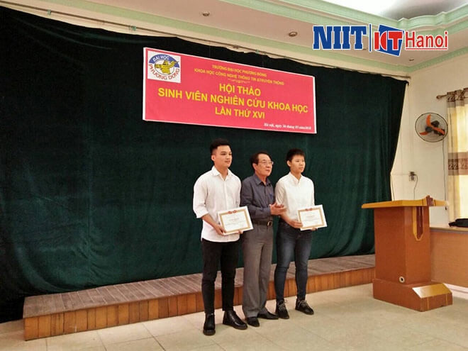 Hội thảo Sinh viên nghiên cứu khoa học tại khoa CNTT - ĐH Phương Đông.-1