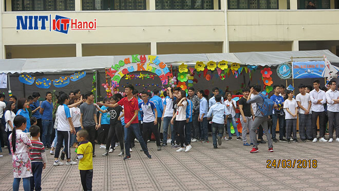 NIIT-ICT Hà Nội đồng hành cùng Ngày hội việc làm sinh viên năm 2018-12