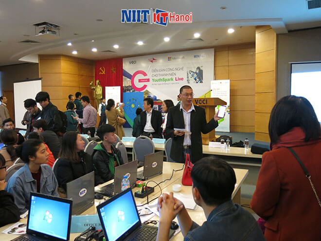 NIIT-ICT Hà Nội tham gia Ngày hội công nghệ cho giới trẻ - YouthSpark Live - Microsoft phối hợp cùng các đơn vị tổ chức-15