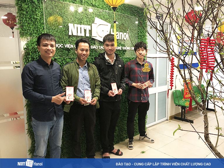 Lì xì đầu xuân dành tặng cho các IT “Luôn dẫn đầu” 