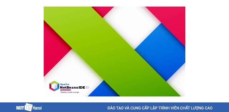 NetBeans đang tiến hành cài đặt