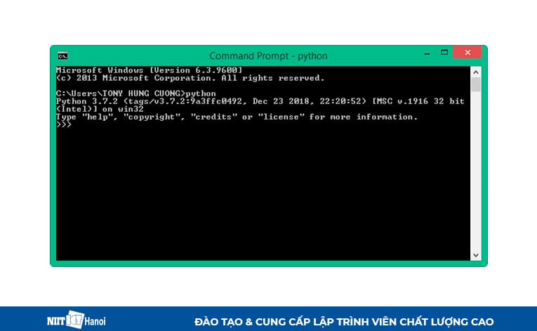 Thử nghiệm Console của Python - Chuyển về ổ C và gõ lệnh python